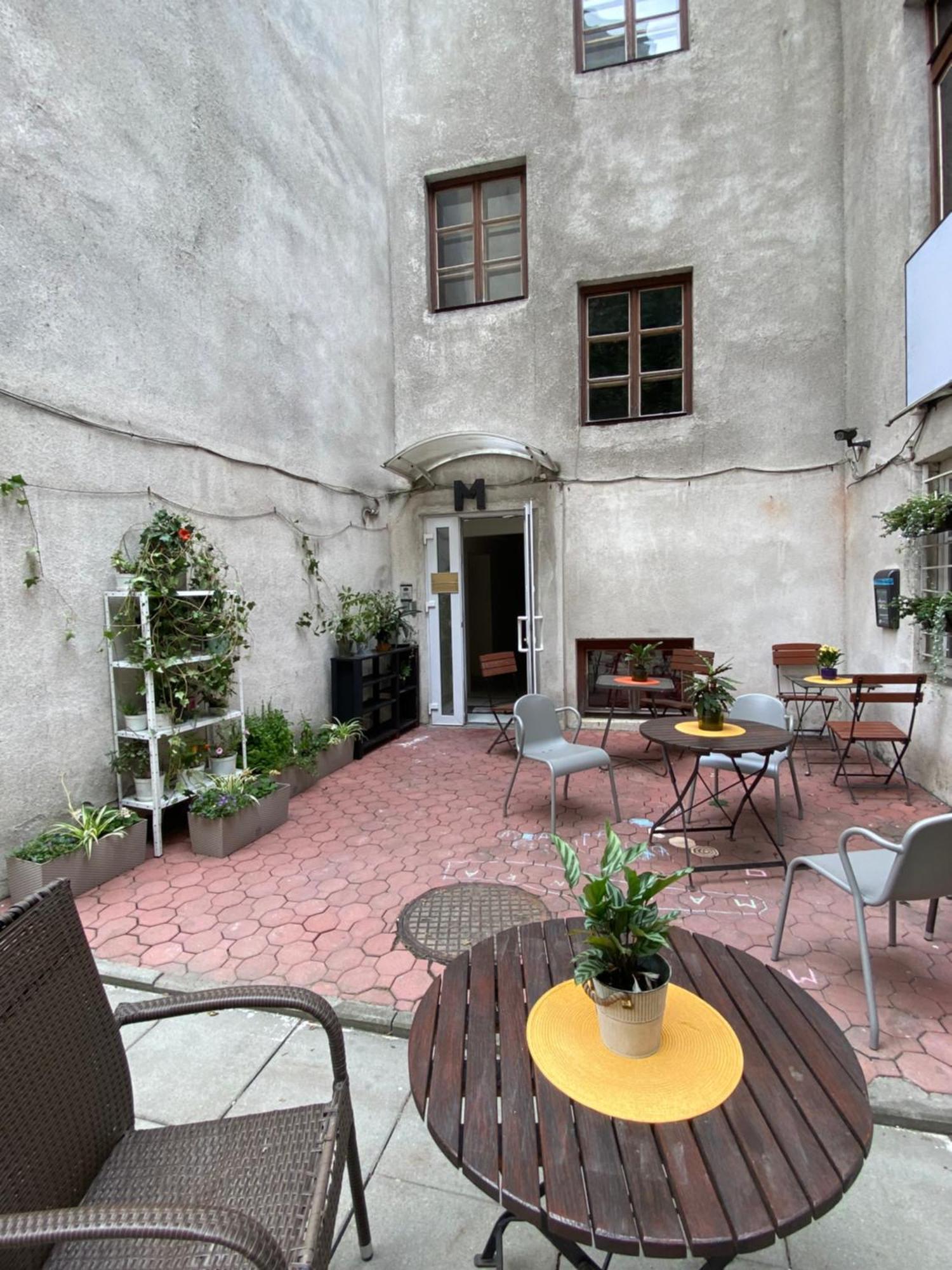 Art Inn Space Cracovia Exterior foto